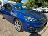 Peugeot 308 GT Line - Peugeot e-308