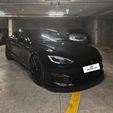 Tesla Model S Plaid 2022 - Tesla Model S aus 2022