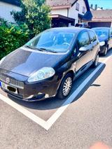 Fiat FIAT Grande Punto - 65PS Benziner 1./2. Ha... - Fiat Grande Punto Gebrauchtwagen in Stuttgart