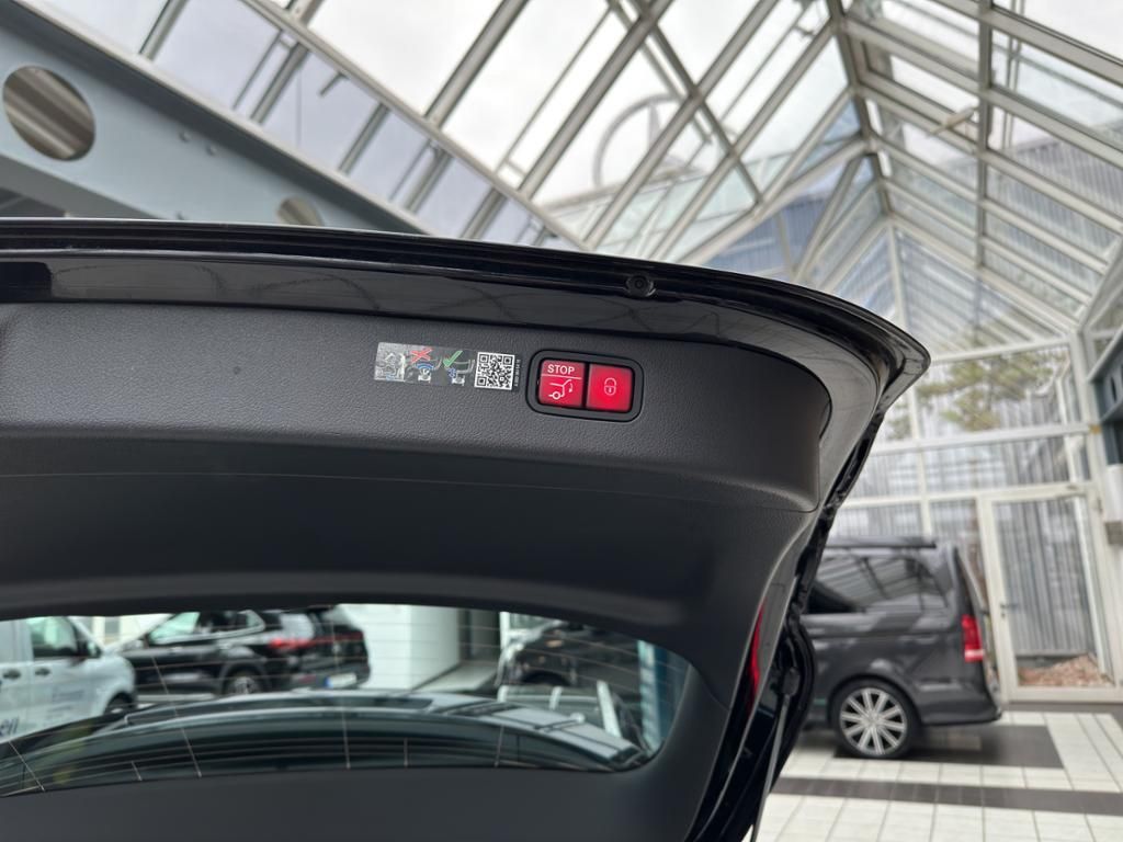 Fahrzeugabbildung Mercedes-Benz C 220 d T-Modell AMG Premium AMG*DISTR*PDC*360°