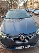 Renault Megane ENERGY TCe 130 Play - Renault Megane Play