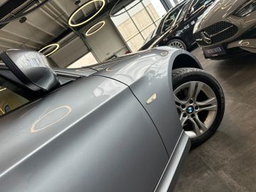 MYAUTOCENTER – Gebraucht- und Jahreswagen mit Werkstattservice in Pfaffenhofen BMW 318 *Klima*TÜV1027*KLIMA*PDC*