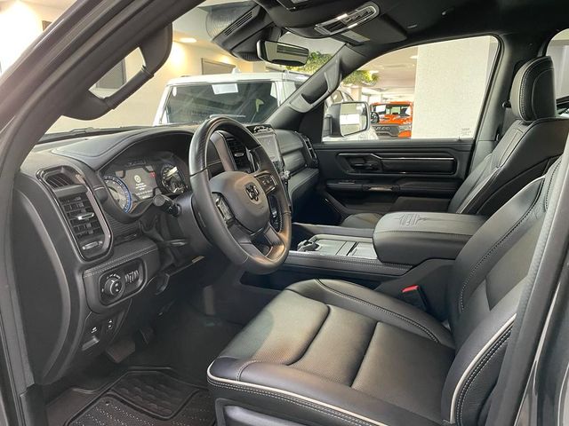 Fahrzeugabbildung Dodge LIMITED-E-TORQUE-TAILGATE-4x4-SOFORT!