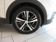 Fahrzeugabbildung Peugeot 5008 Allure 1.5D NAVI/LED/SHZ/AHK/PDC&CAM/ACC