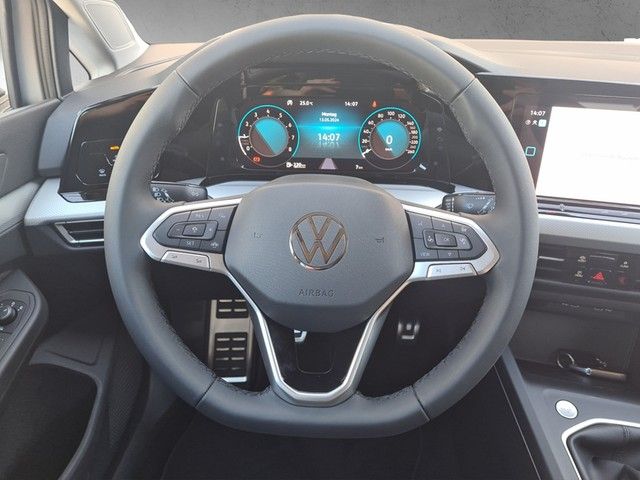 Fahrzeugabbildung Volkswagen Golf VIII Lim. Move TSI LED RFK AID SH LM