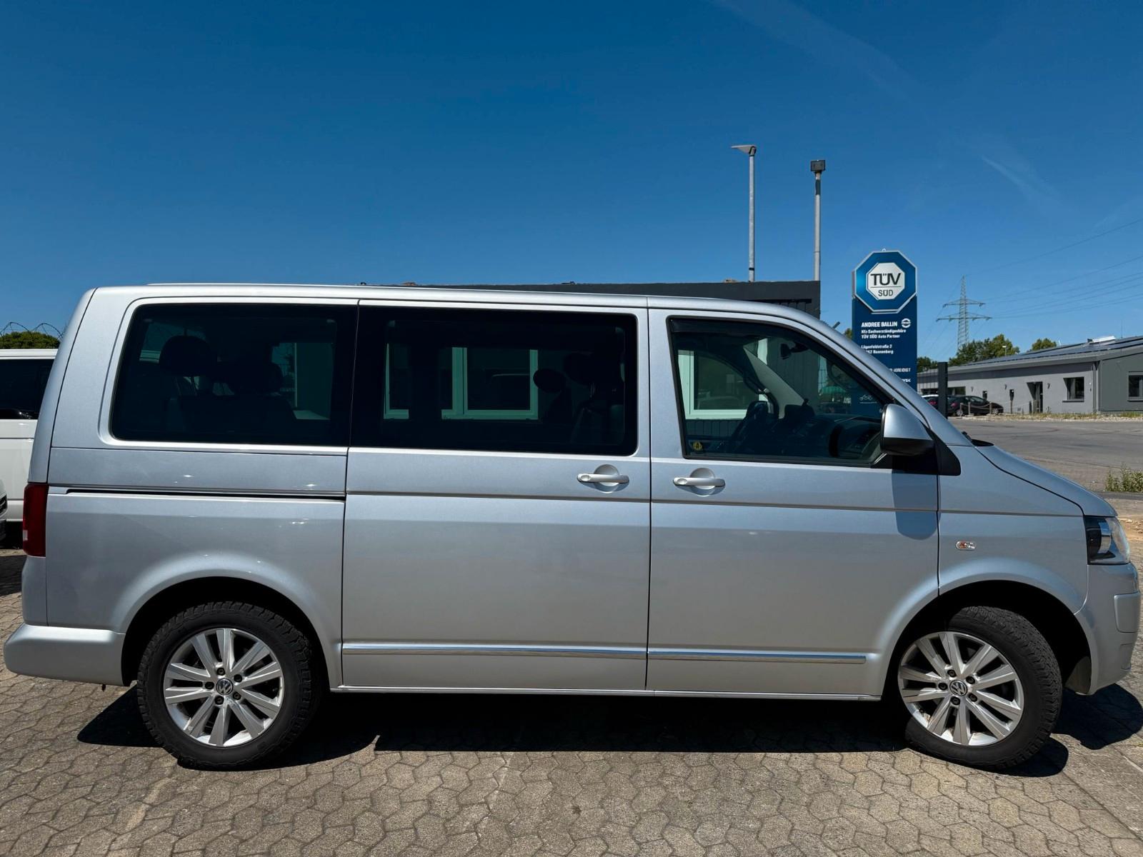 Volkswagen T5 Multivan HIGHLINE/140PS/DSG/VOLLLEDER