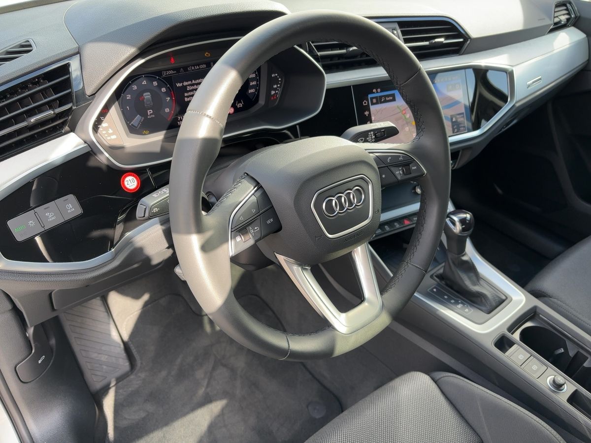 Audi Q3 - Bild 16