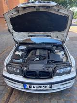 BMW 325i - BJ 2001/ 116000km Scheckheftgepflegt - BMW 325 aus 2001