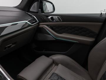 صورة مصغرة 34 لـ 2022 BMW X5 M