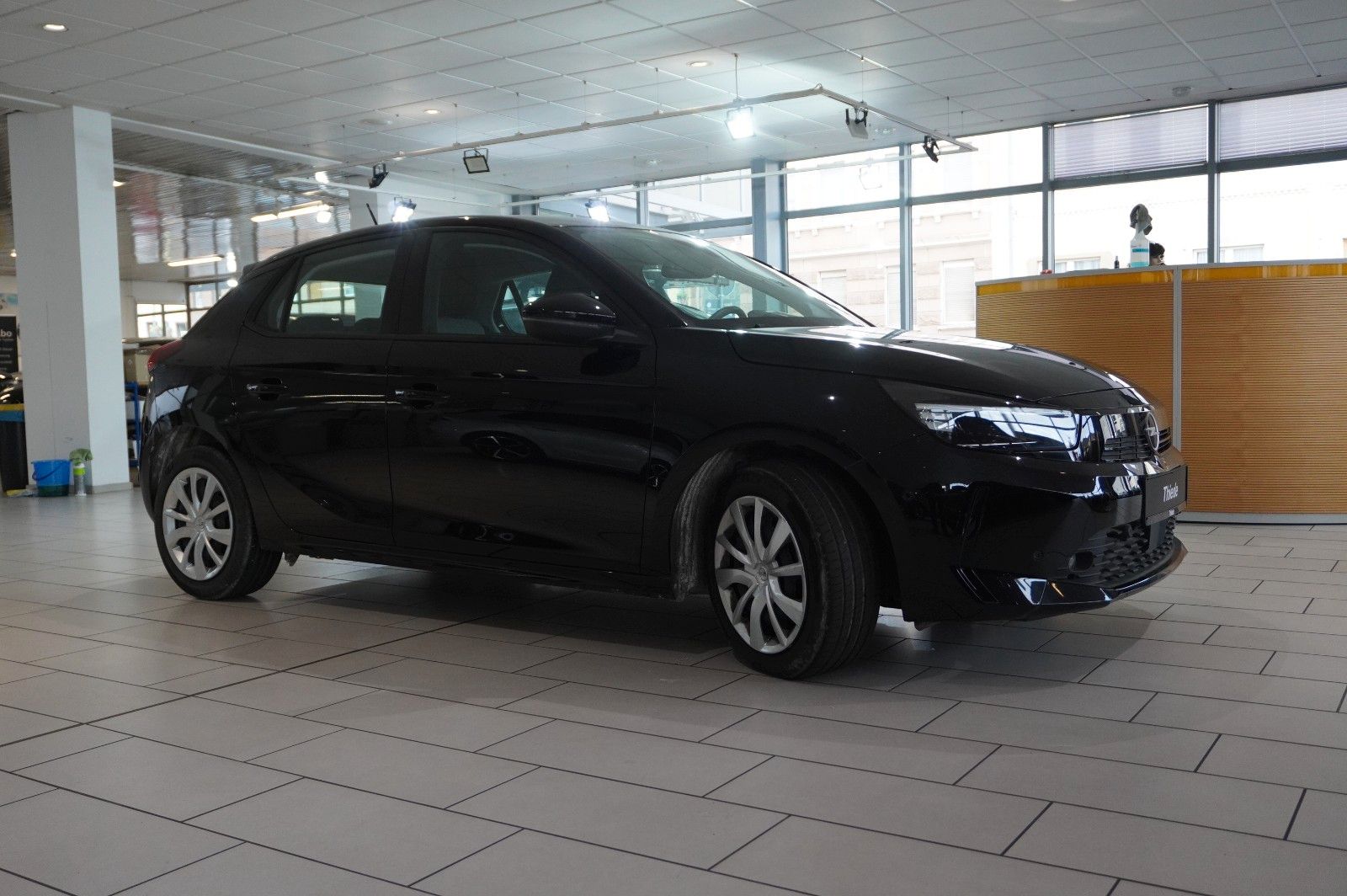 Fahrzeugabbildung Opel Corsa F 1.2 FACELIFT NAVI/LED/KAMERA/VIRTU./DAB+