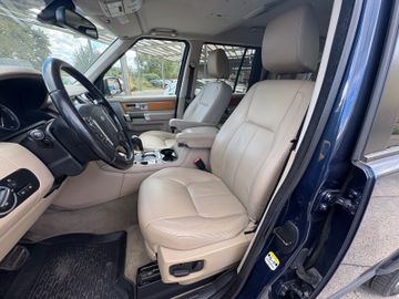 Land-Rover Discovery - 12