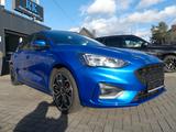 Ford Focus Lim. ST-Line X - Ford Focus mit Hybrid-Antrieb