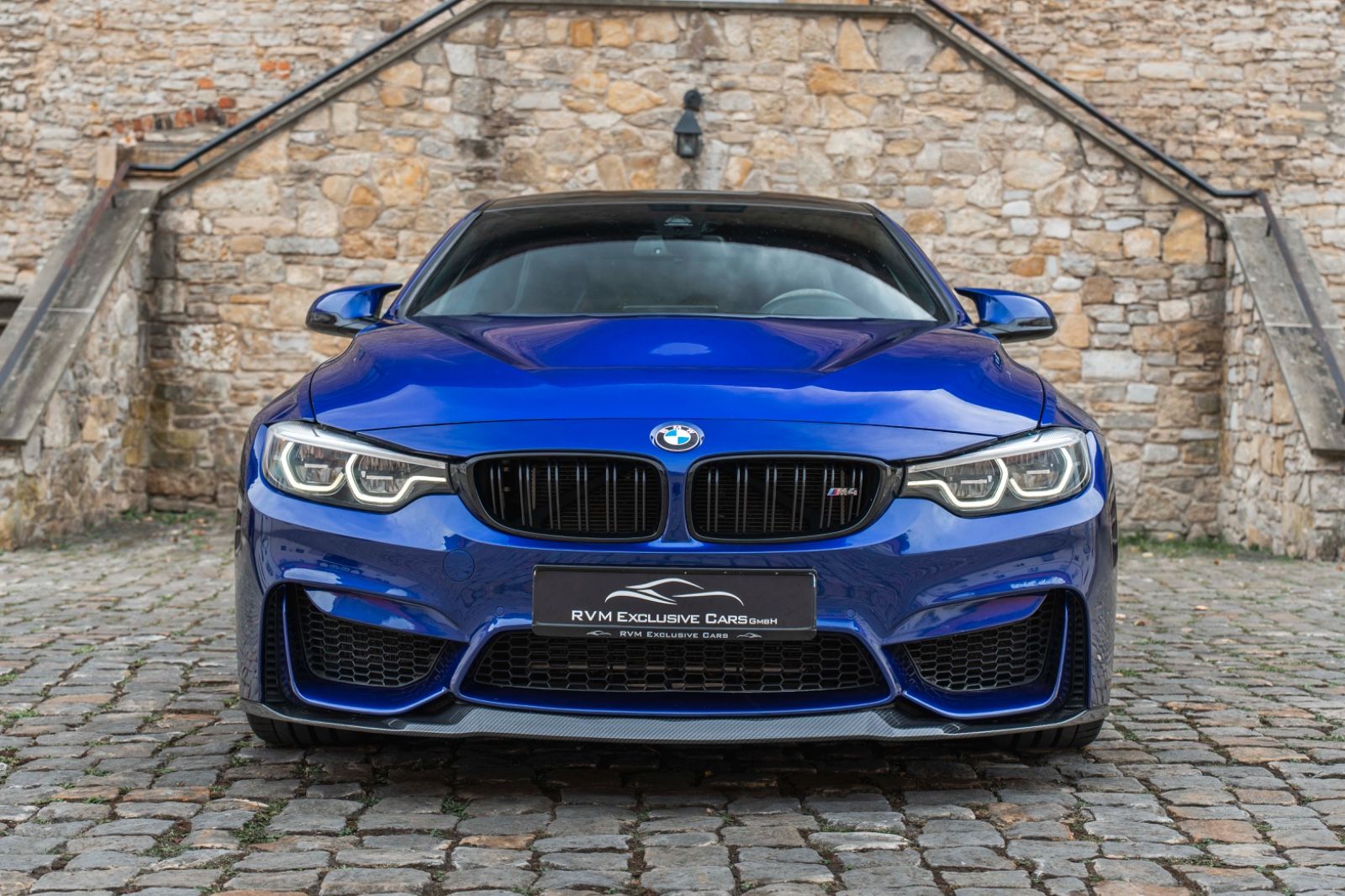 Fahrzeugabbildung BMW M4 CS Head UP LED NAV KAM PDC DKG