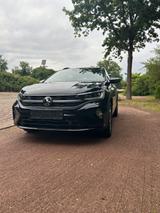 Volkswagen Taigo 1.5 TSI DSG R-Line  - VW Taigo von privat