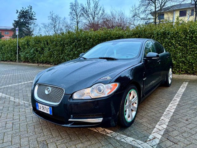 Jaguar XF 3.0 D V6 Premium Luxury