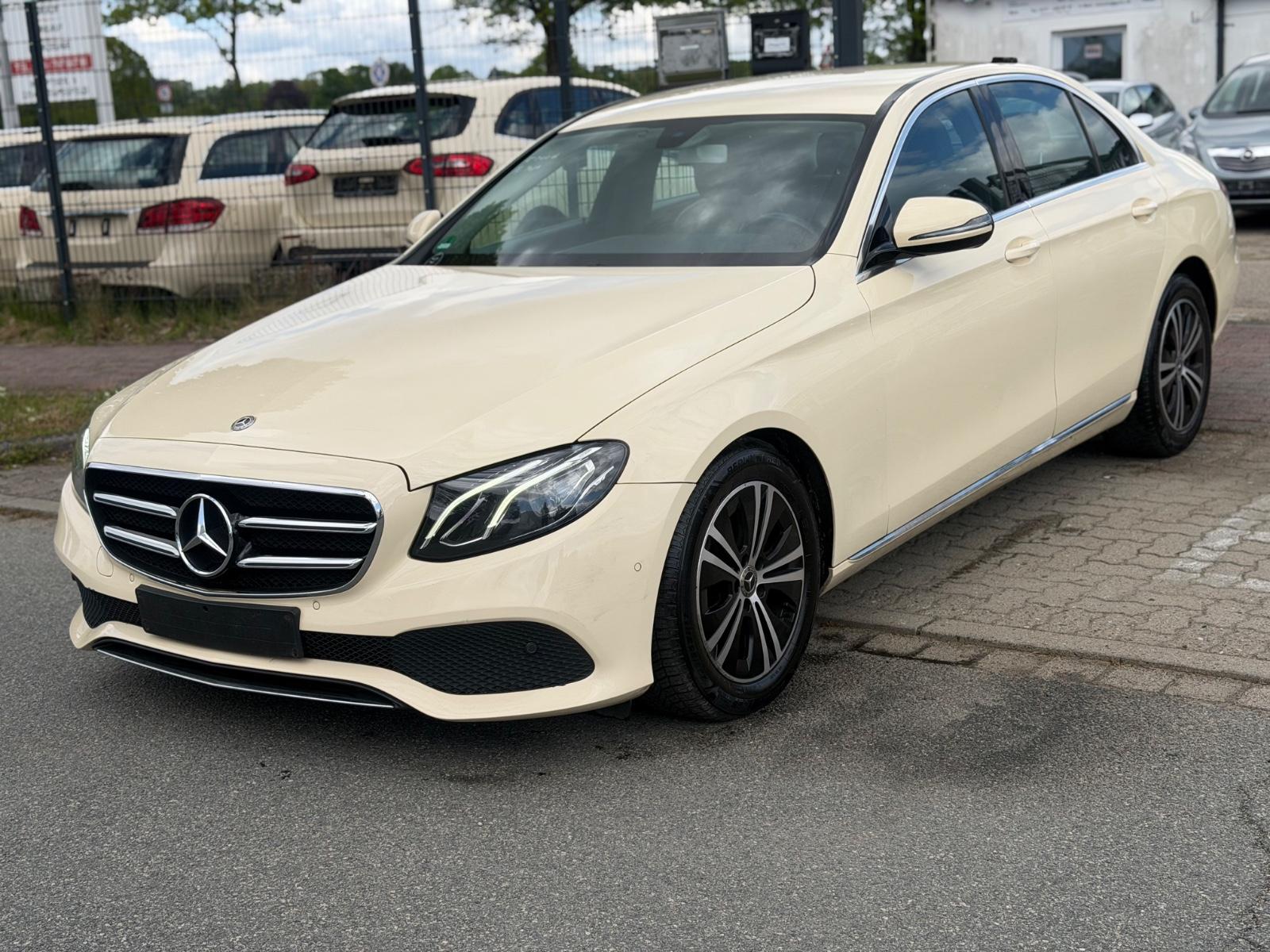 Mercedes-Benz E 200 d AVANTGARDE Aut*PDC*Kamera*LED*Navi*