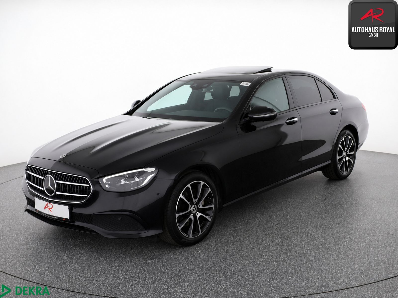 Mercedes-Benz E 220 d 4M AVANTGARDE 360GRAD,KEYLESS,DISTRONIC