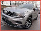 Volkswagen Tiguan Comfortline Start-Stopp/ALU/NAVI/ACC/PDC - VW Tiguan Gebrauchtwagen in Stuttgart