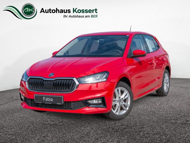SKODA Fabia 1.5 TSI Selection DSG PDC SHZ NAVI LED