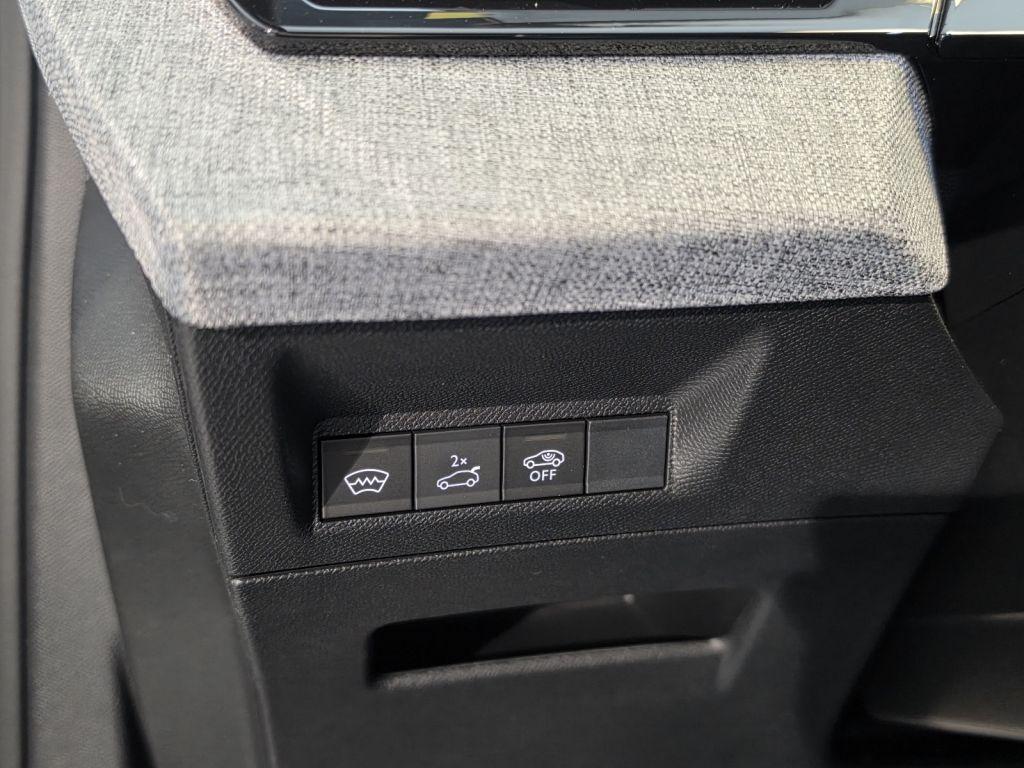 Peugeot 3008 Hybrid 145 e-DSC6 GT (K)