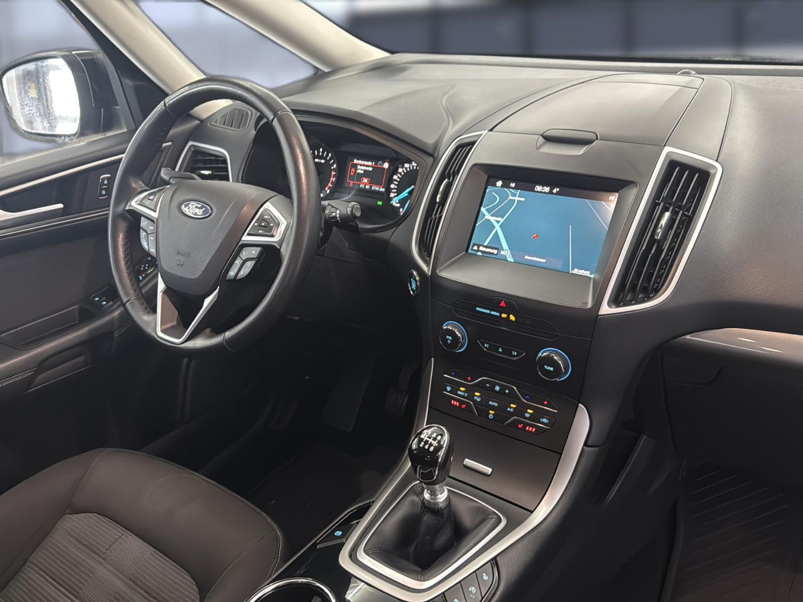 Fahrzeugabbildung Ford Galaxy Business/ AHK /Motor neu 2025/ TOP