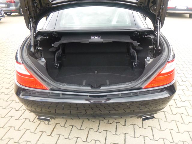 Fahrzeugabbildung Mercedes-Benz SLK 250 >LEDER, Automatik<