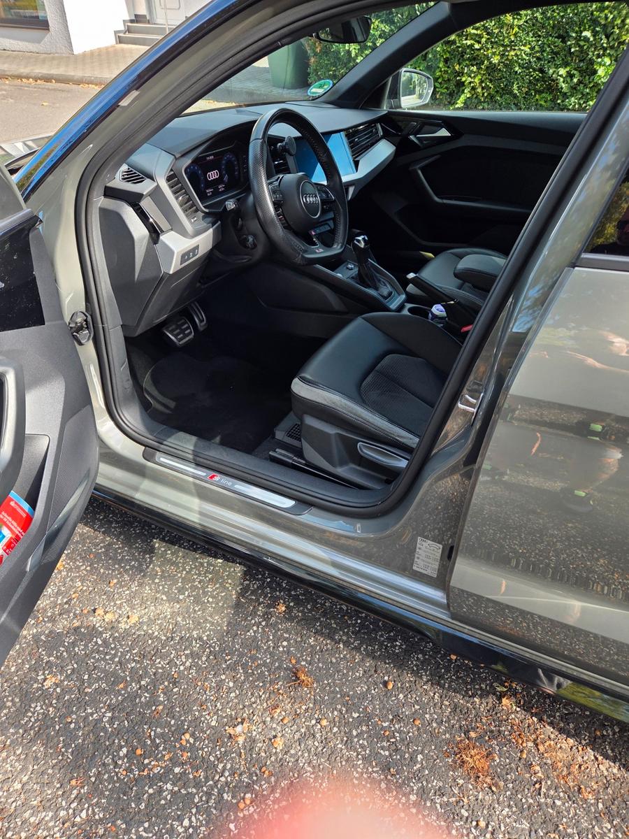 Audi A1 40 TFSI S tronic Sportback -