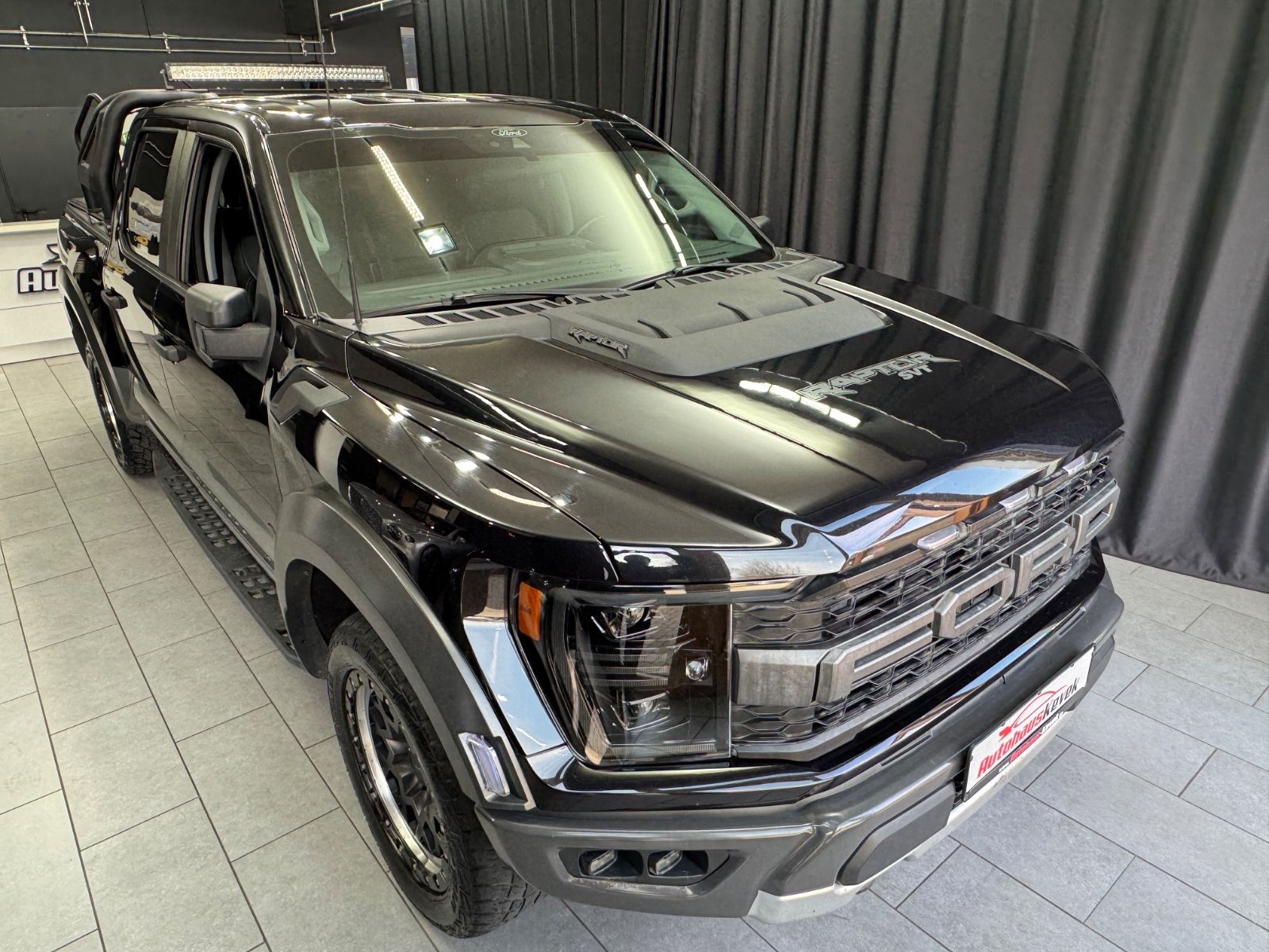 Fahrzeugabbildung Ford F 150 RAPTOR SVT|OFFROAD 20 ZOLL| 6-SITZ|NAVI|