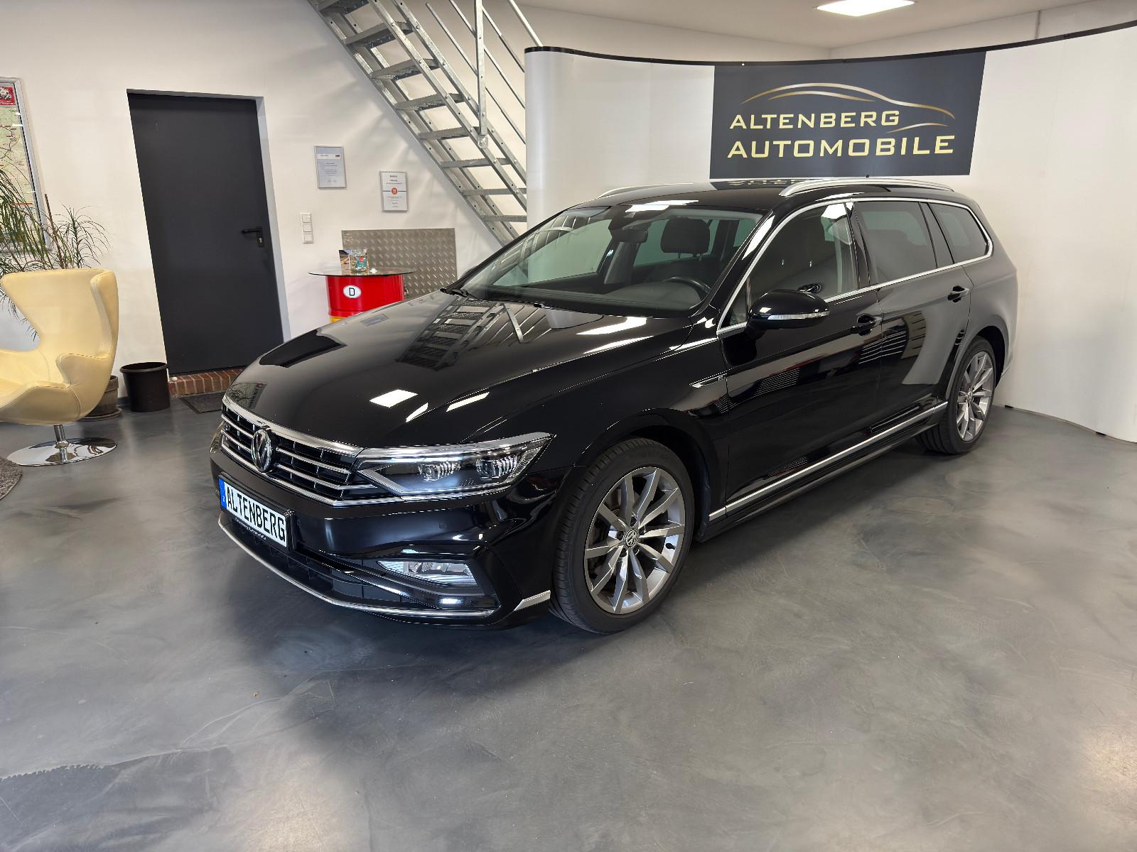 Volkswagen Passat Variant R-Line LED ACC AHK Kamera CarPlay
