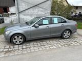 Mercedes-Benz C 180 KOMPRESSOR BlueEFFICIENCY - - Mercedes-Benz C 180: Blueefficiency Kompressor