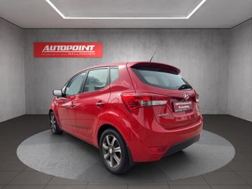 Hyundai ix20 1.6 Space blue, Bild 4