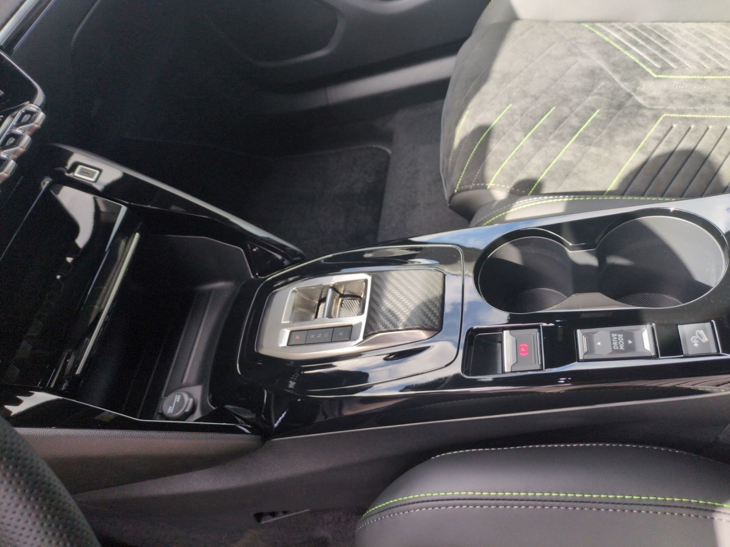 Peugeot 2008 - Bild 17
