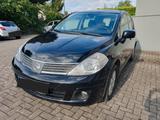 Nissan Tiida 1.6 acenta  - Nissan Tiida: Acenta