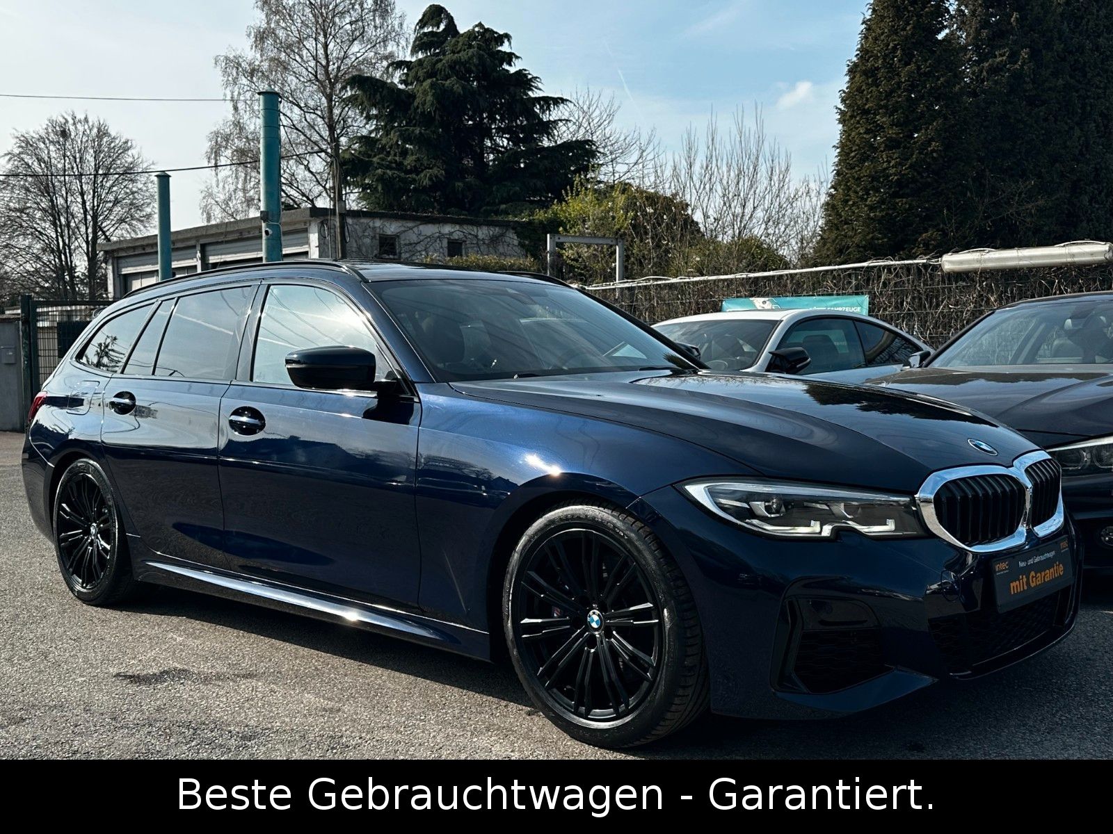 BMW 320i Touring M Sport Auto * PANORAMA * NAVI *TOP foto 3