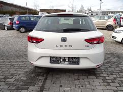 Fahrzeugabbildung Seat Leon Klimaanlage PDC