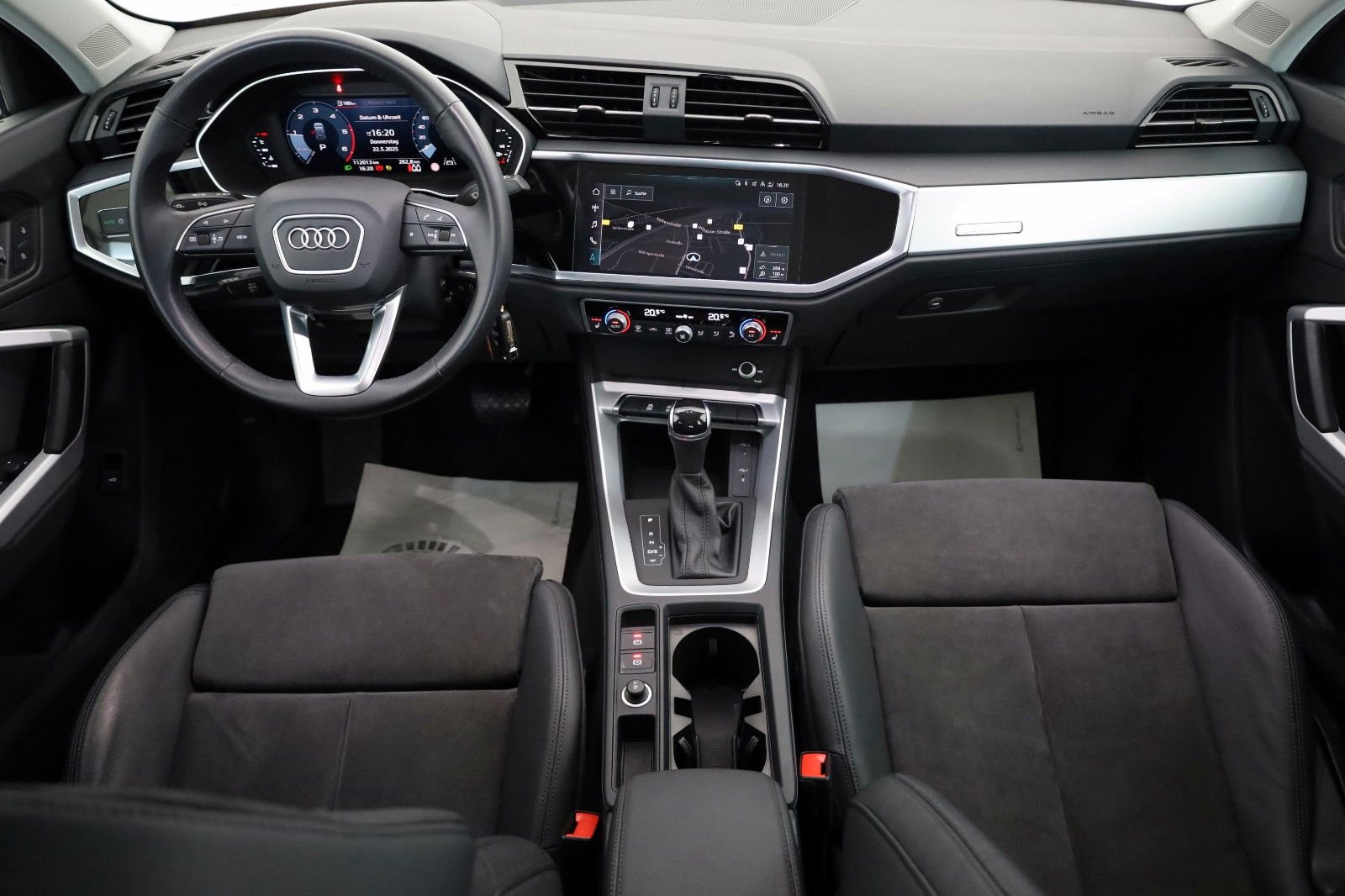 Fahrzeugabbildung Audi Q3 40 TDI quattro,TLeder,Navi,LED,360°Kamera,AHK