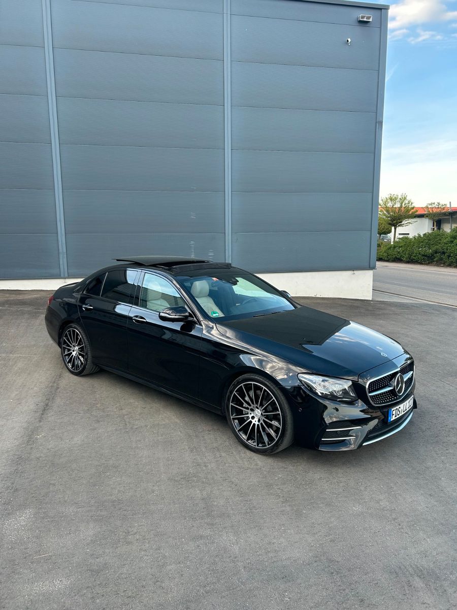 MERCEDES-BENZ E 43 AMG Mercedes-AMG E 43 4MATIC Autom. Mer...