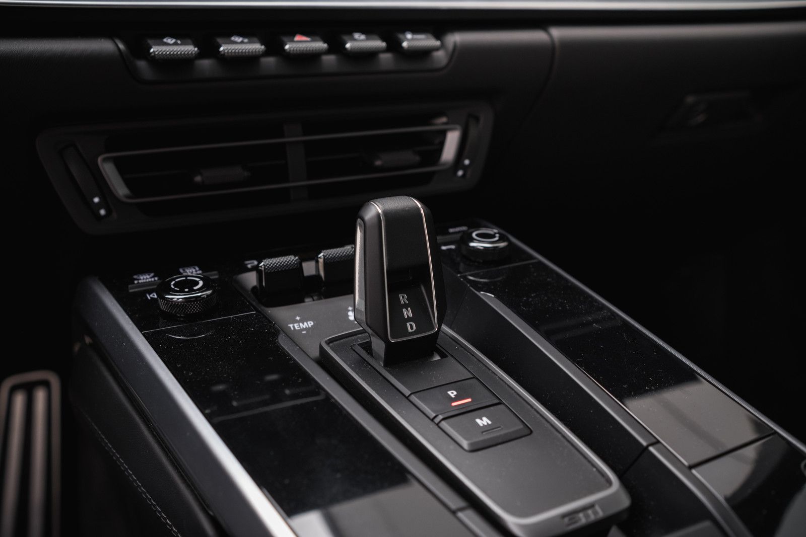 Fahrzeugabbildung Porsche 992/911 Turbo S-Heritage Paket-Nachtsicht-LED
