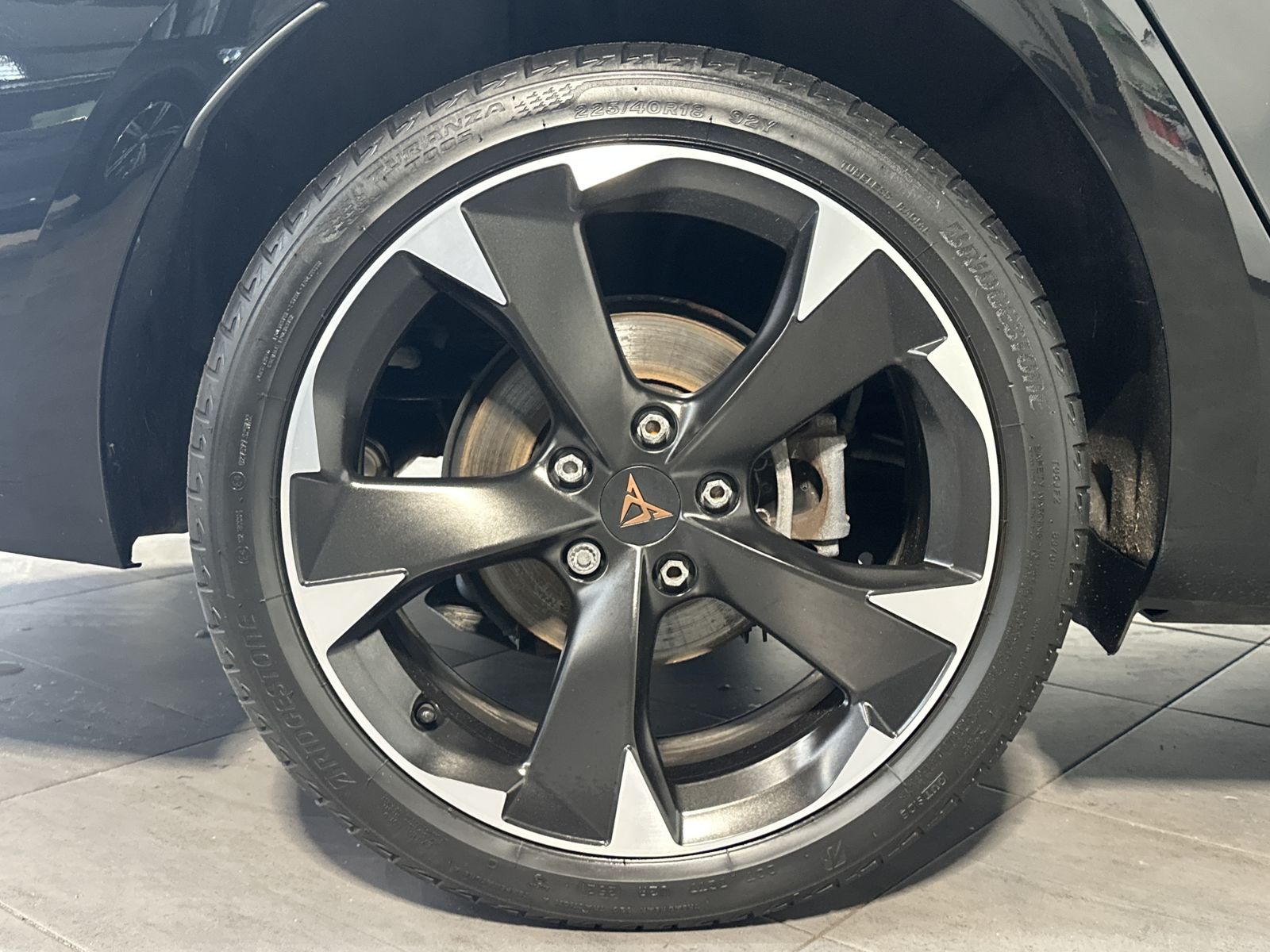 Fahrzeugabbildung CUPRA Leon Sportstourer 1.4 e-Hybrid NAV+LED+VCOCK+DAB