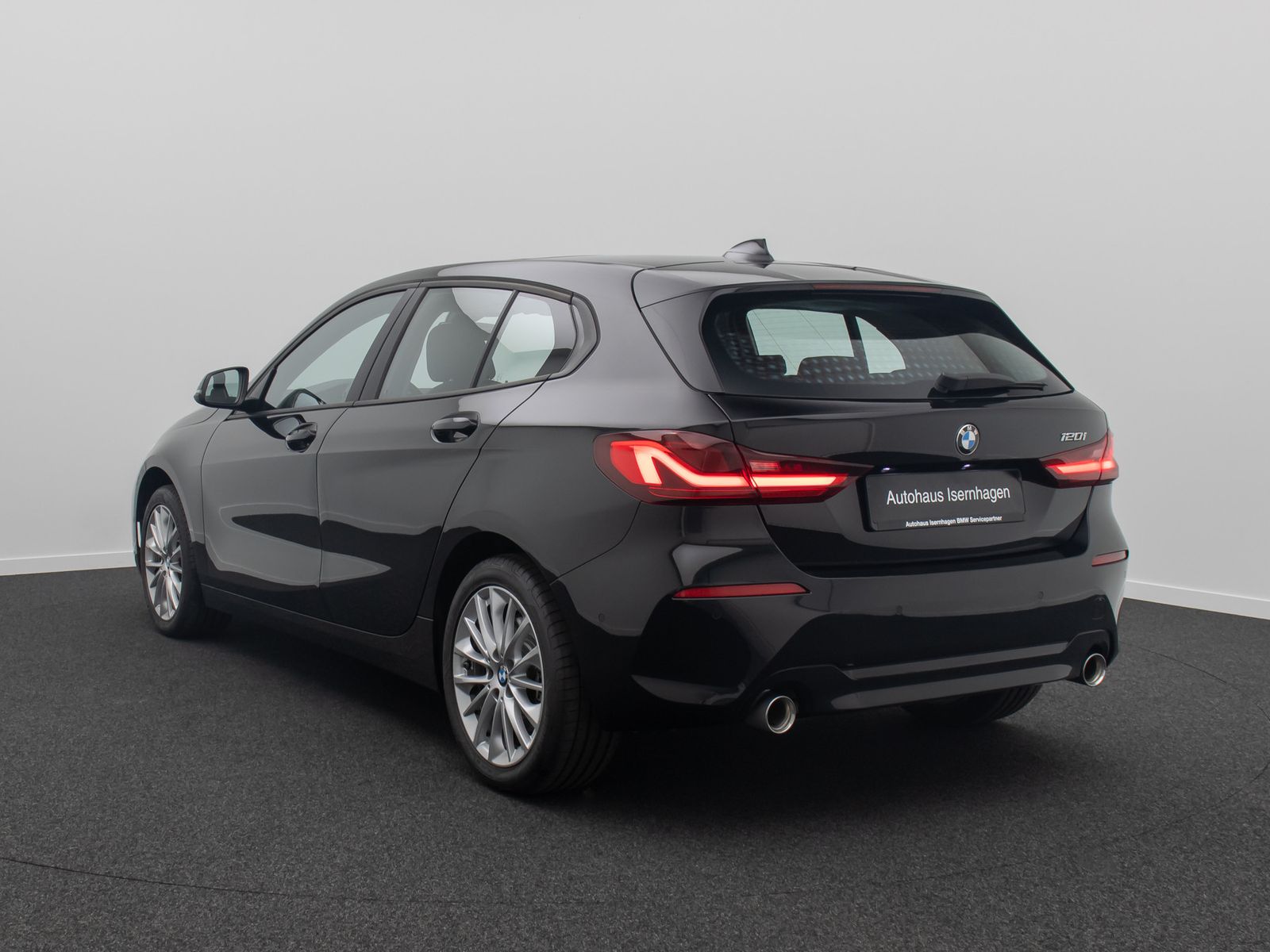 Fahrzeugabbildung BMW 120i GeschwindigReg PDC LED DAB Panorama WLAN