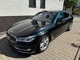 BMW 750i *Laser*Massage*Standheizung*Deuts... - BMW 7er Reihe in Bonn