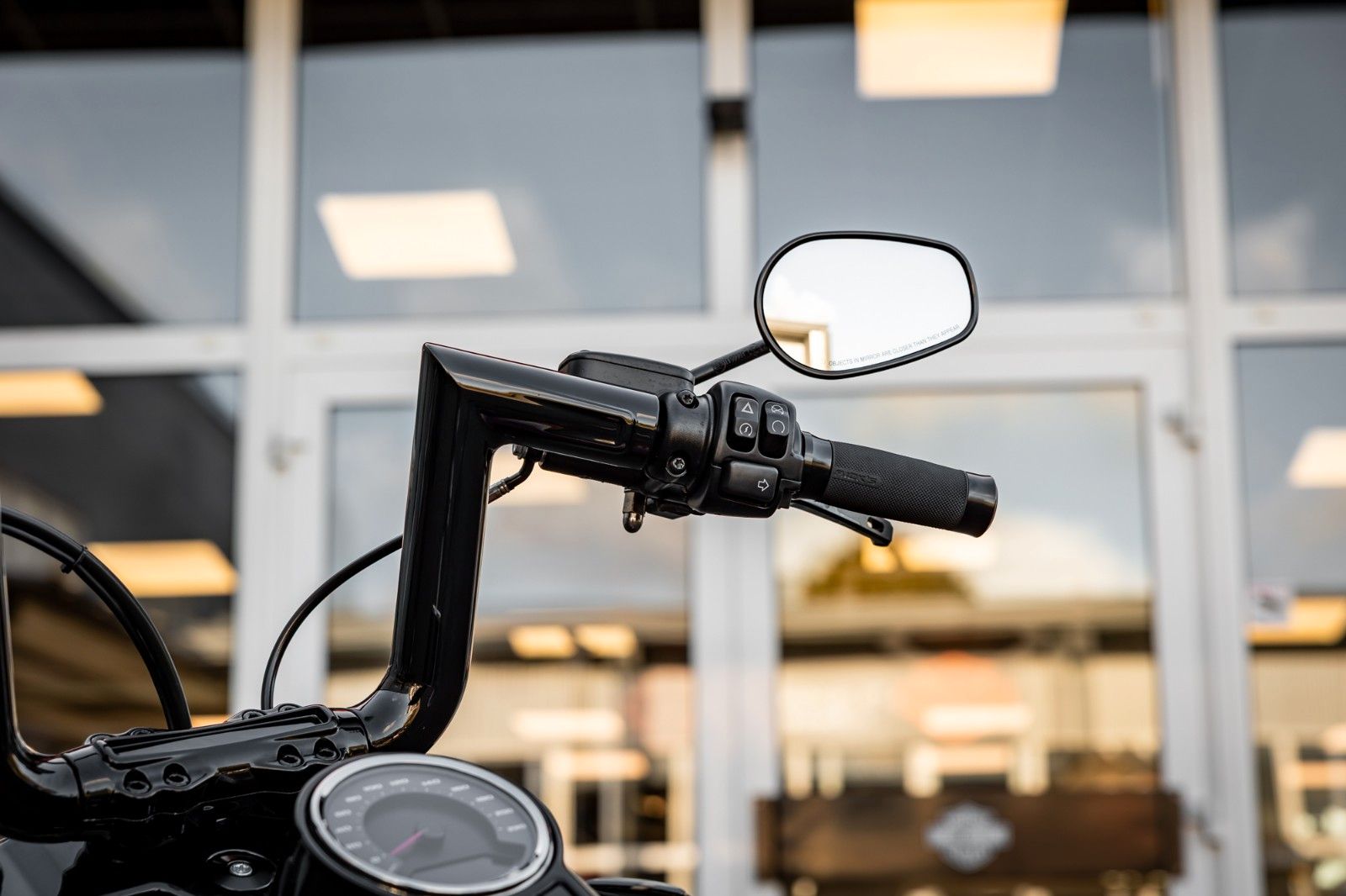 Fahrzeugabbildung Harley-Davidson FAT BOY FLFBS 114 MY24 - JEKILL&HYDE - CUSTOM