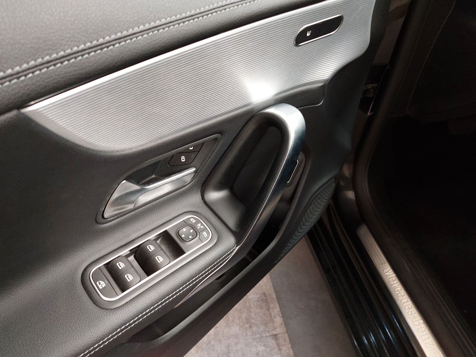 Mercedes-Benz CLA 220 d Progressive Navi MB-LED MBUX StandHzg foto 5