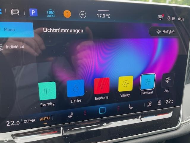 Volkswagen Passat Variant 2.0 TDI -Tageszulassung- NAVI AHK