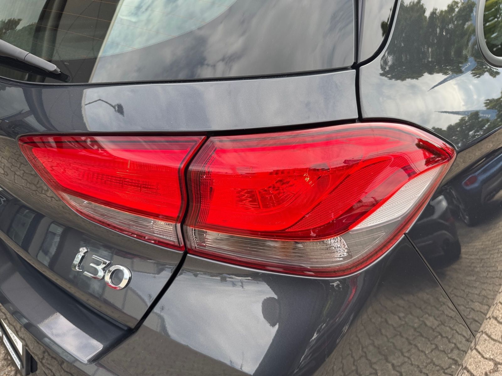 Fahrzeugabbildung Hyundai i30 1.0 T-GDI Trend DCT Mild-Hybrid