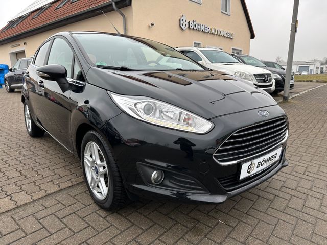 Ford Fiesta Titanium Klimaautomatik,Navi,Kamera