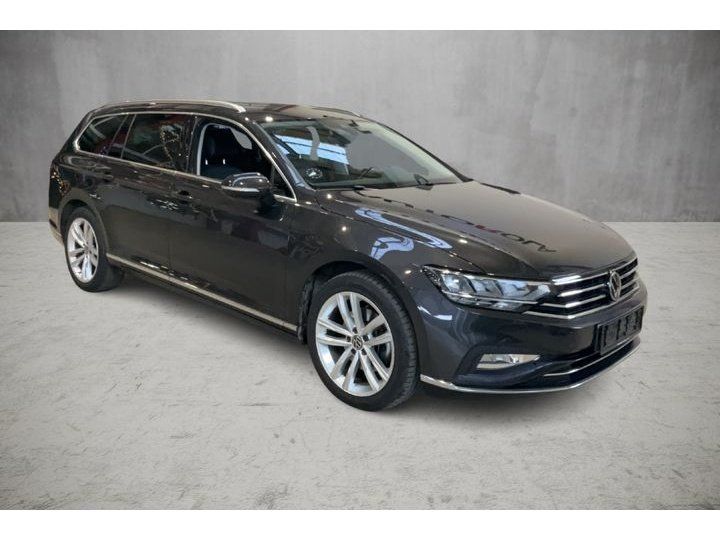 Fahrzeugabbildung Volkswagen Passat Variant Elegance TSI DSG *AHK*Navi*Cam*
