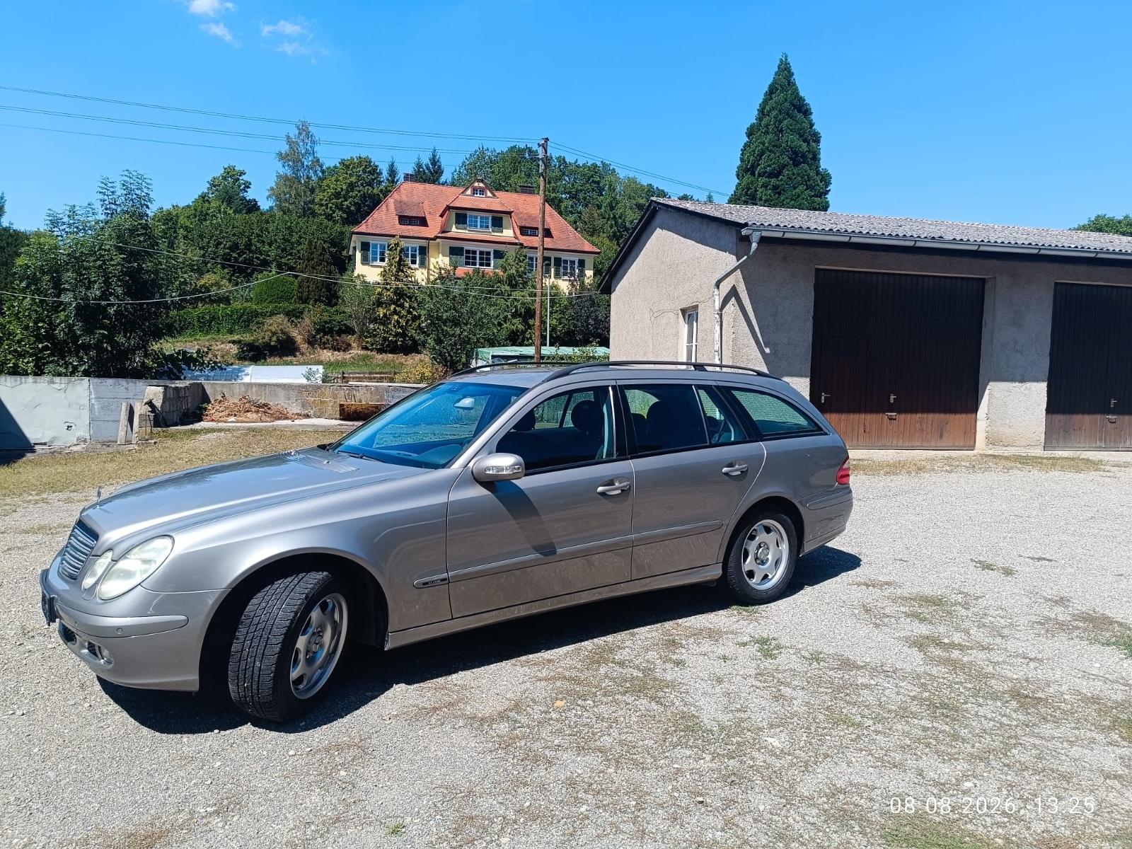 Mercedes-Benz E 220 CDI T