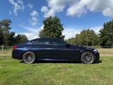 BMW M5 Imperial Blau  - BMW M5: 5