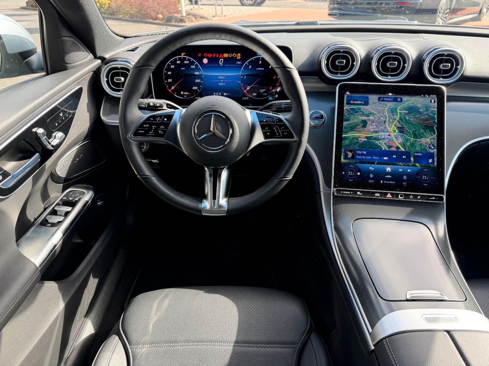 Fahrzeugabbildung Mercedes-Benz C 220d T 4M Avantgarde+Distr+AHK+Memory+360+uvm.